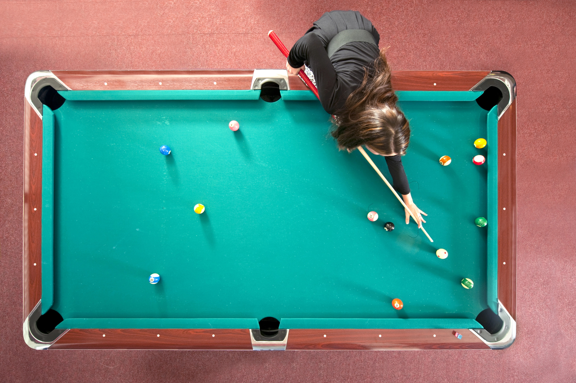Slate vs. Non-Slate Pool Tables: Which is Right for You?